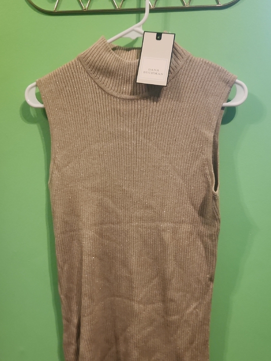 Dana Buchman Tops - Metallic Thread Turtleneck Vest